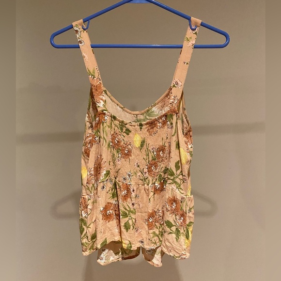 Lily White floral tank top with buttons.size medium - Picture 6 of 7